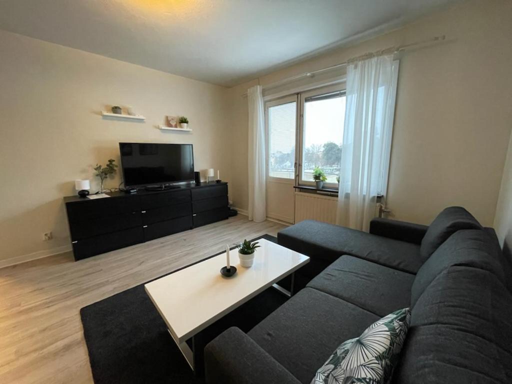 Trivsamma Laegenheter Med Fri Parkering Estocolmo Exterior foto